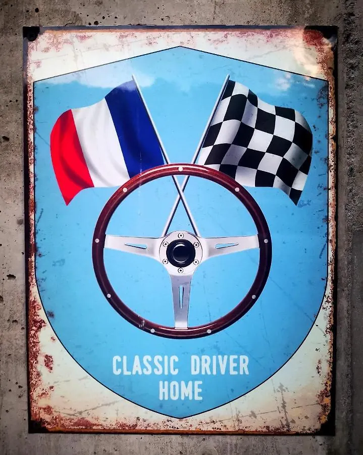 Classic Driver Home 1 Royat 0*,